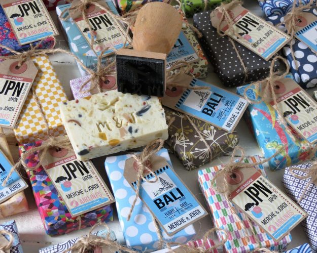 Naturalmente Mediterraneo Wedding Soaps 2 M _ J 22 Sep 18